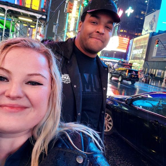 Meet your Posher, Randi - Picture 1 of 1